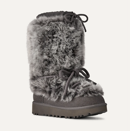 Women's Classic Tall Chalet Boot